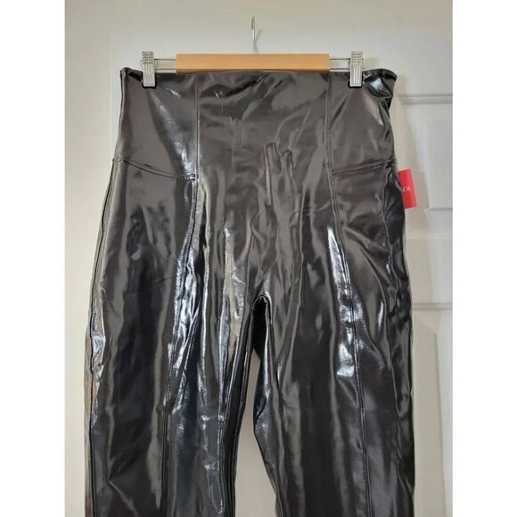 Spanx Faux Patent Leather Leggings 1X NWT - Picture 4 of 9